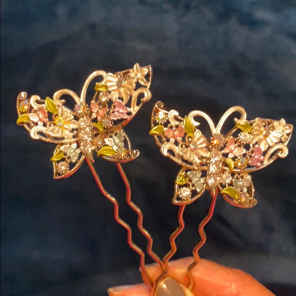 Butterfly rhinestone color hair pins